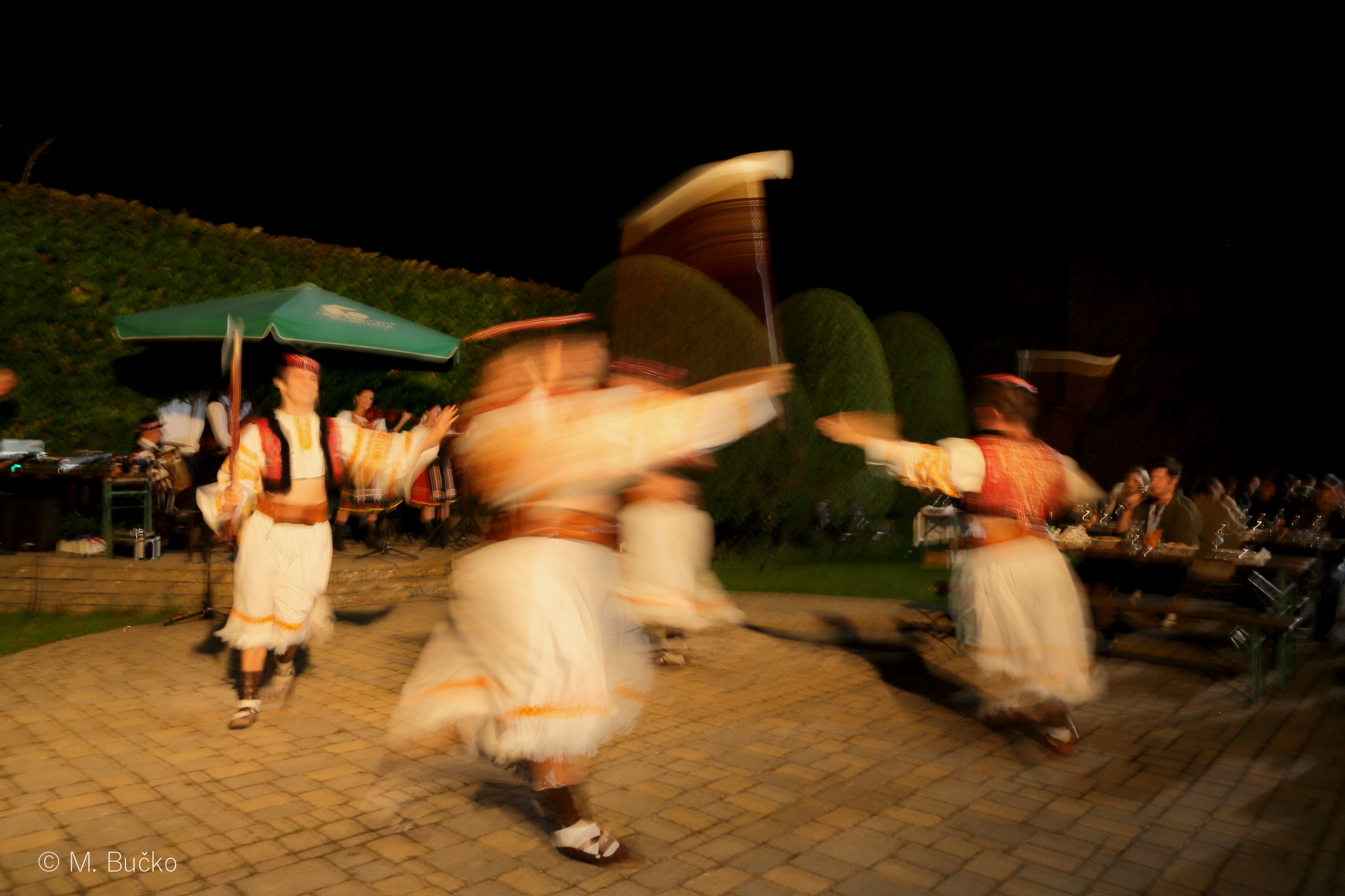 slideshow image